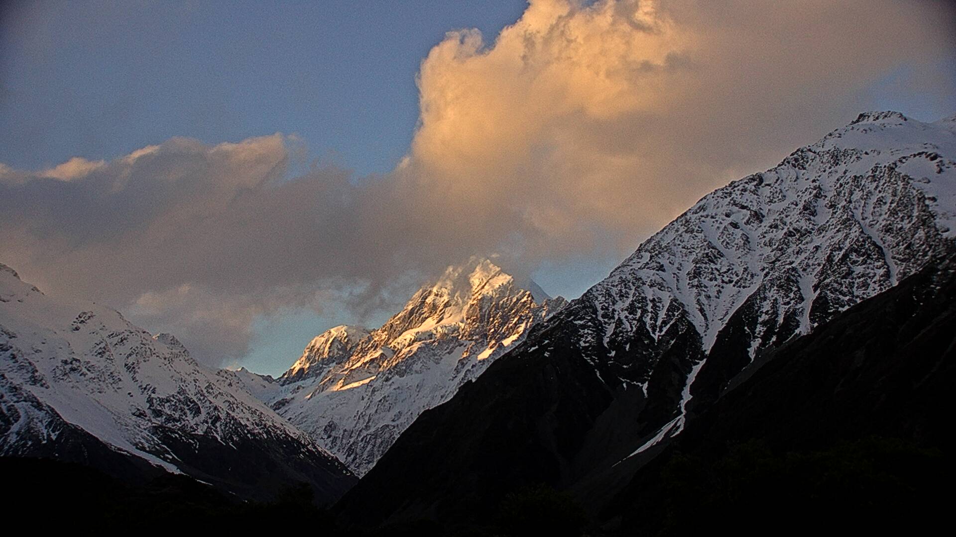 View towards Aoraki/Mount Cook Webcam