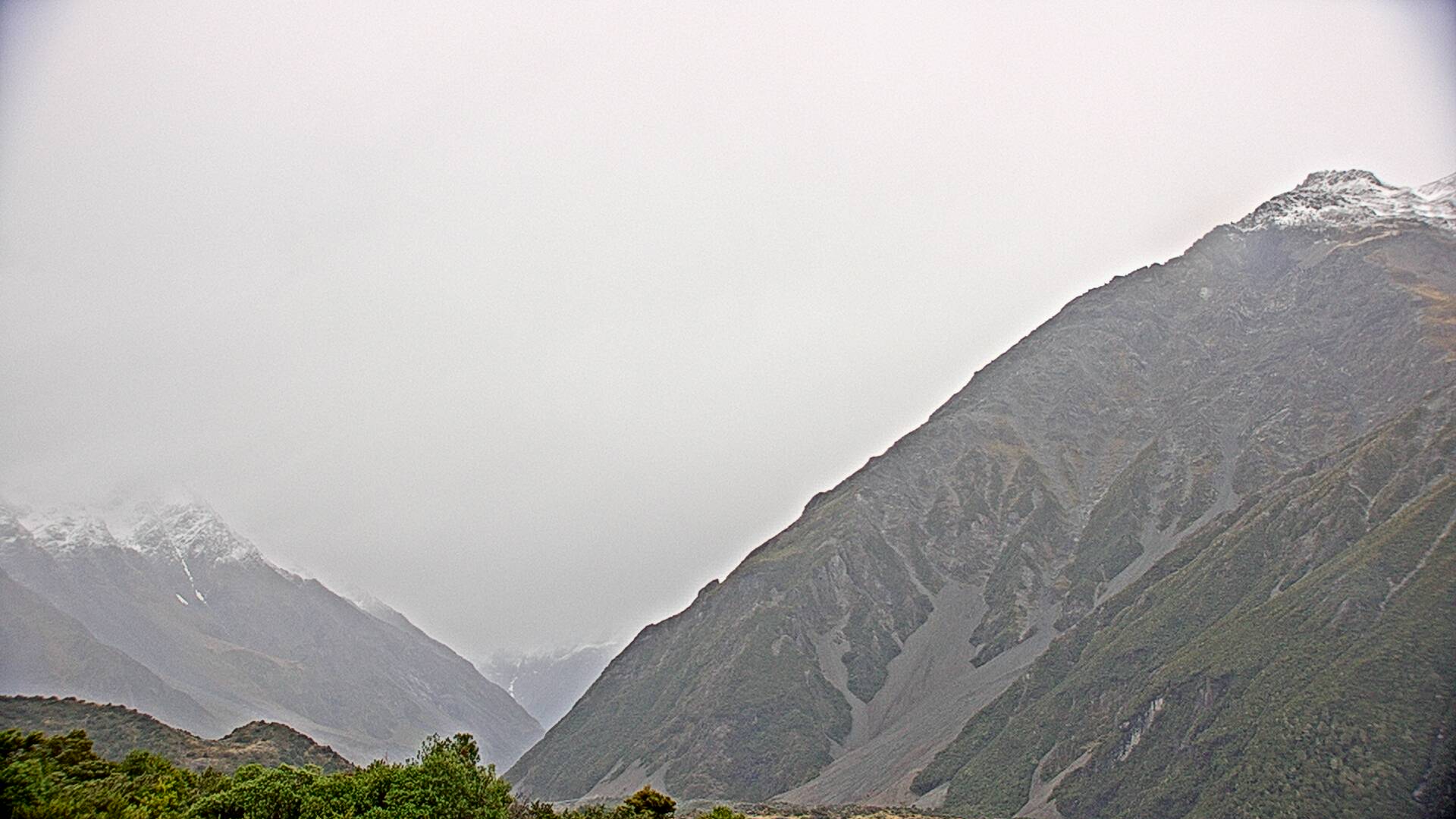 View towards Aoraki / Mount Cook Webcam: Current Hermitage webcam image looking toward Aoraki / Mount Cook from Mount Cook Village.