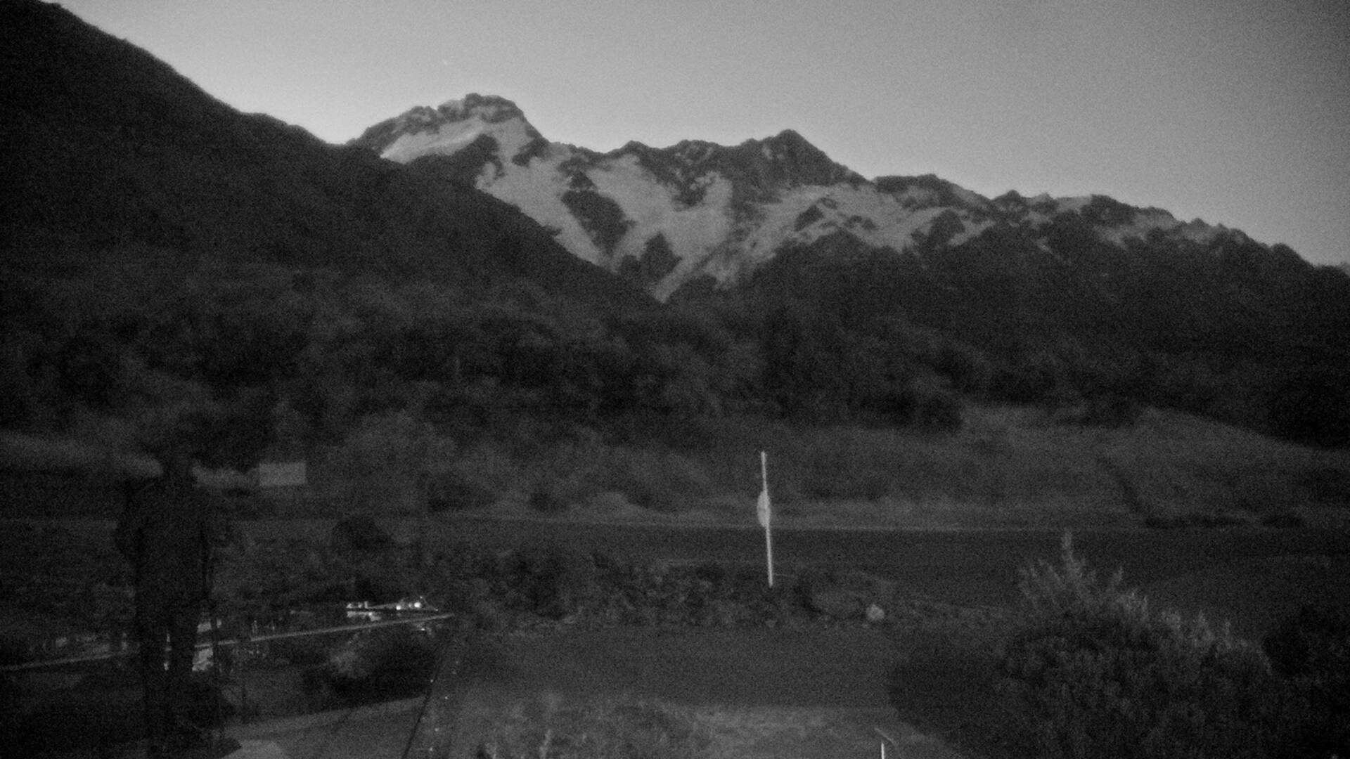 View from Sir Edmund Hillary Café  Webcam