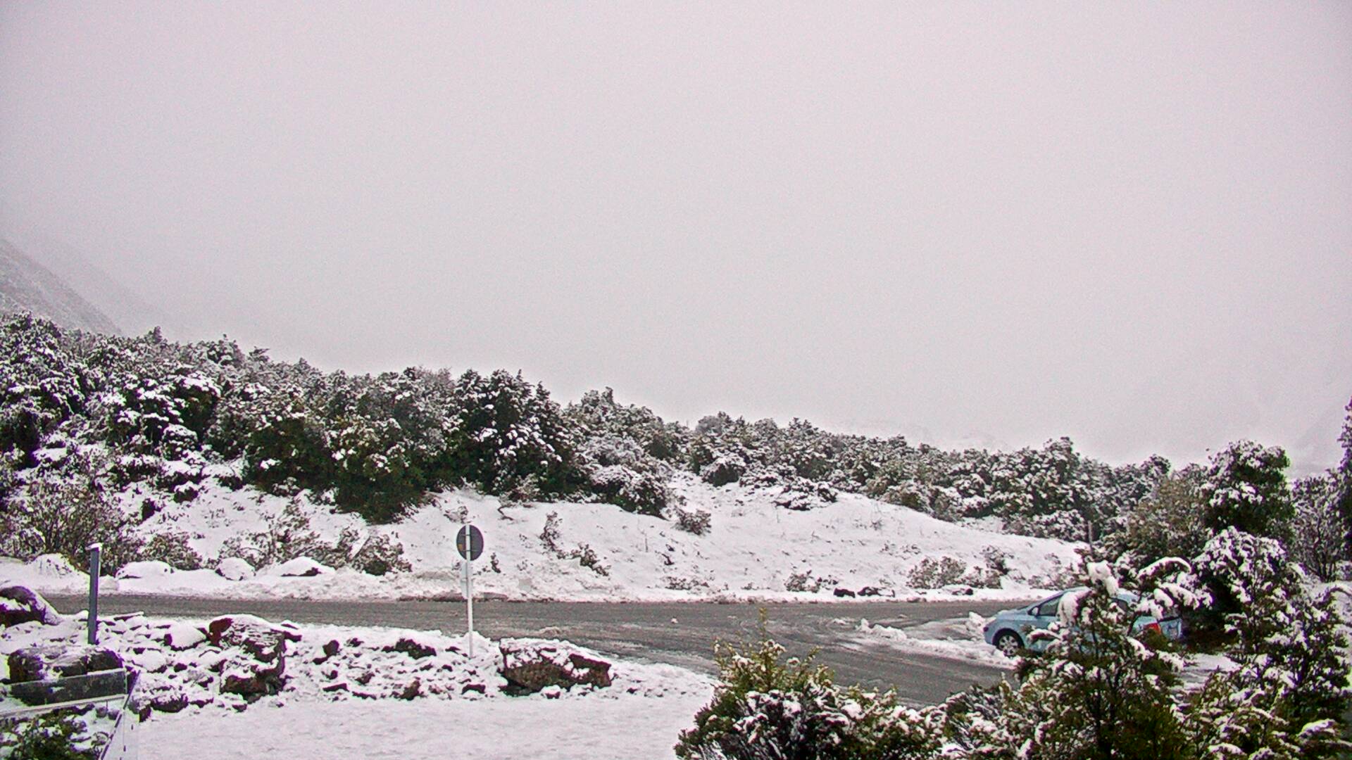 View towards the Hooker Valley Webcam